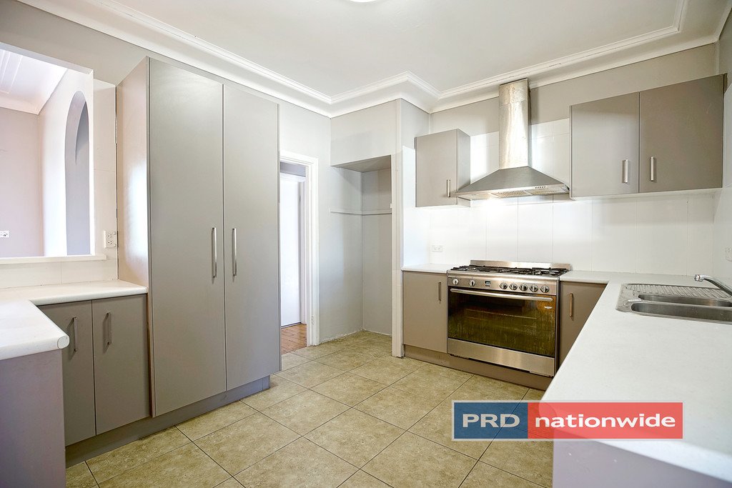 55 Newham Drive CAMBRIDGE GARDENS 3
