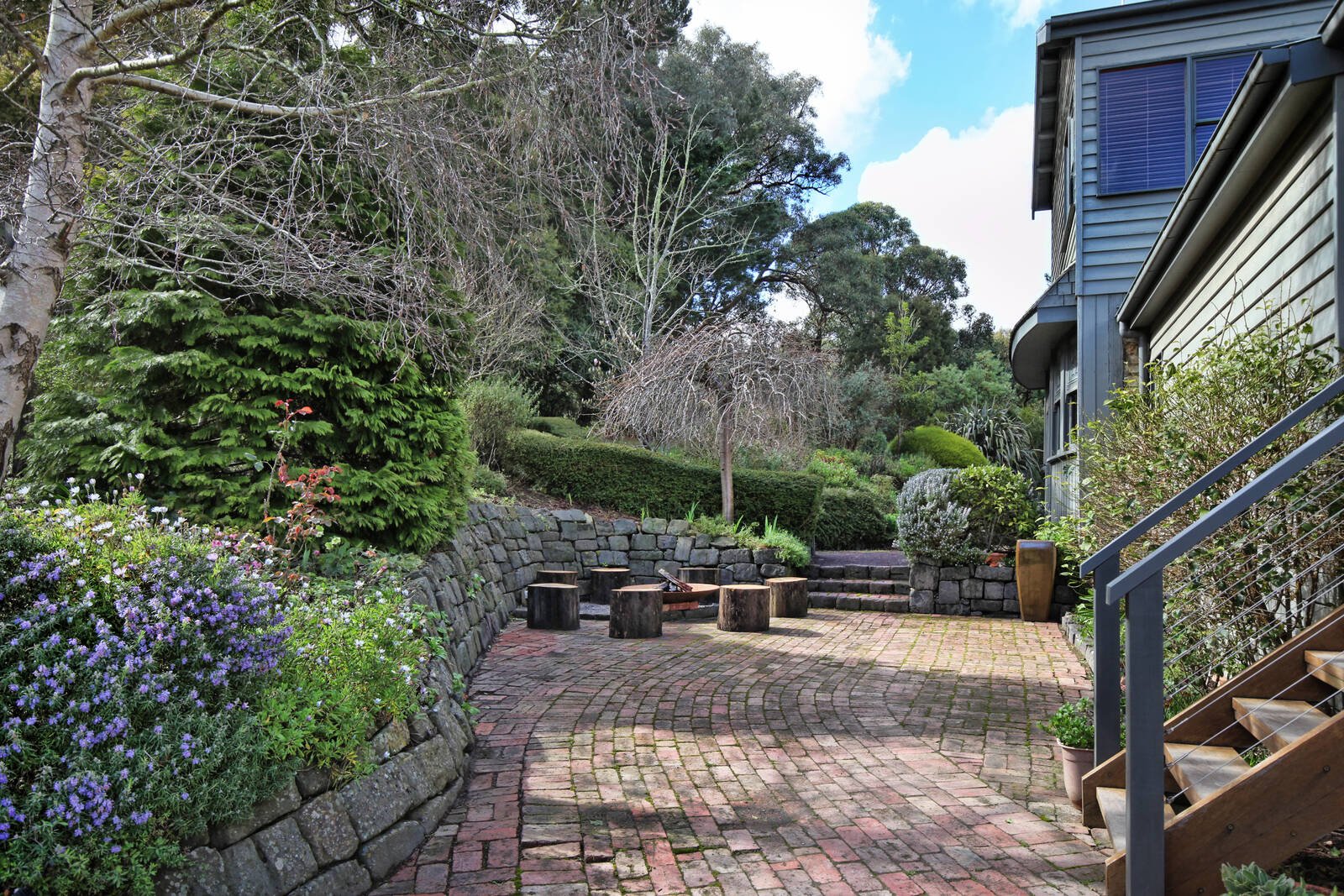 Real Estate and Property in 55 Outawood Rise, Gisborne, VIC