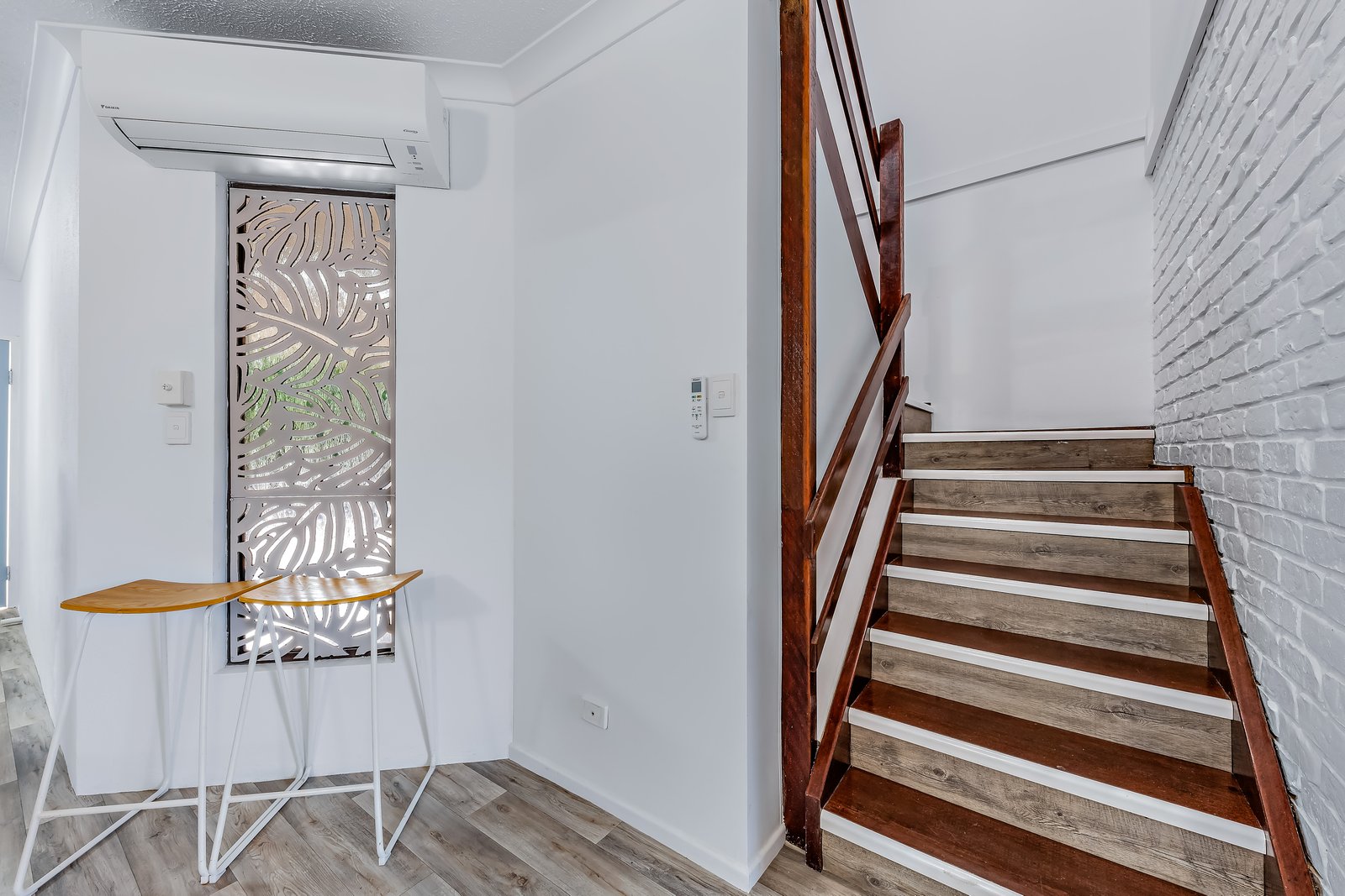 5/5 Pleasant Drive CANNONVALE 10