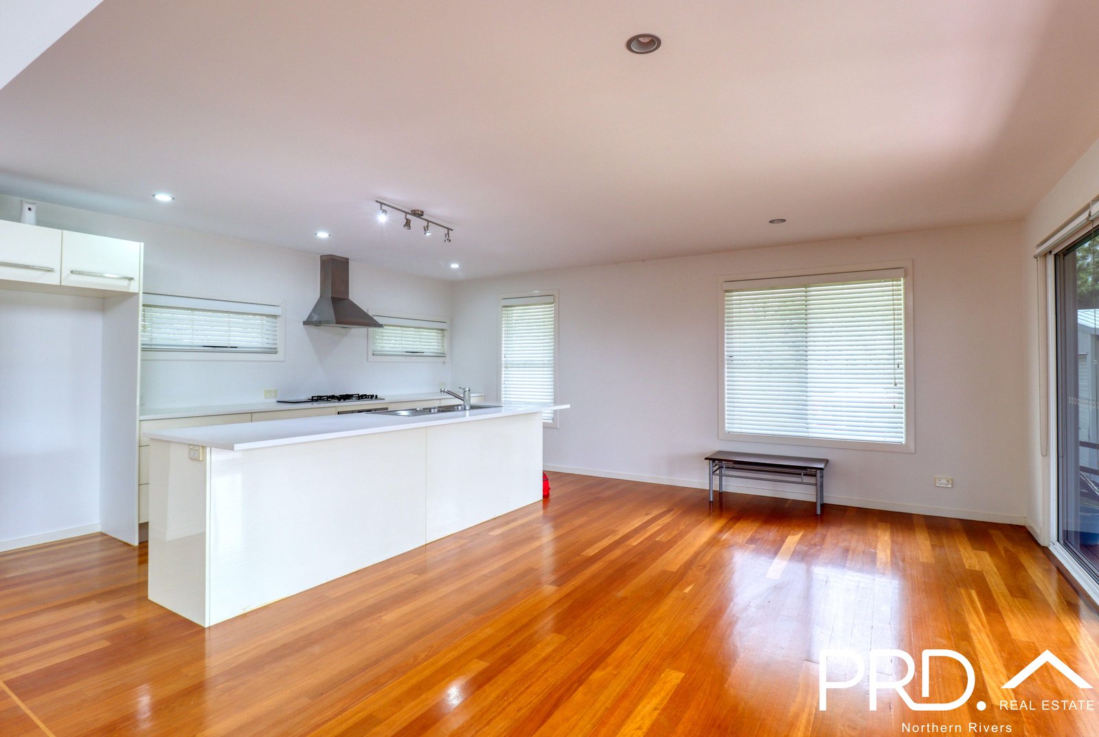 55 Pratts Road SPRING GROVE 5