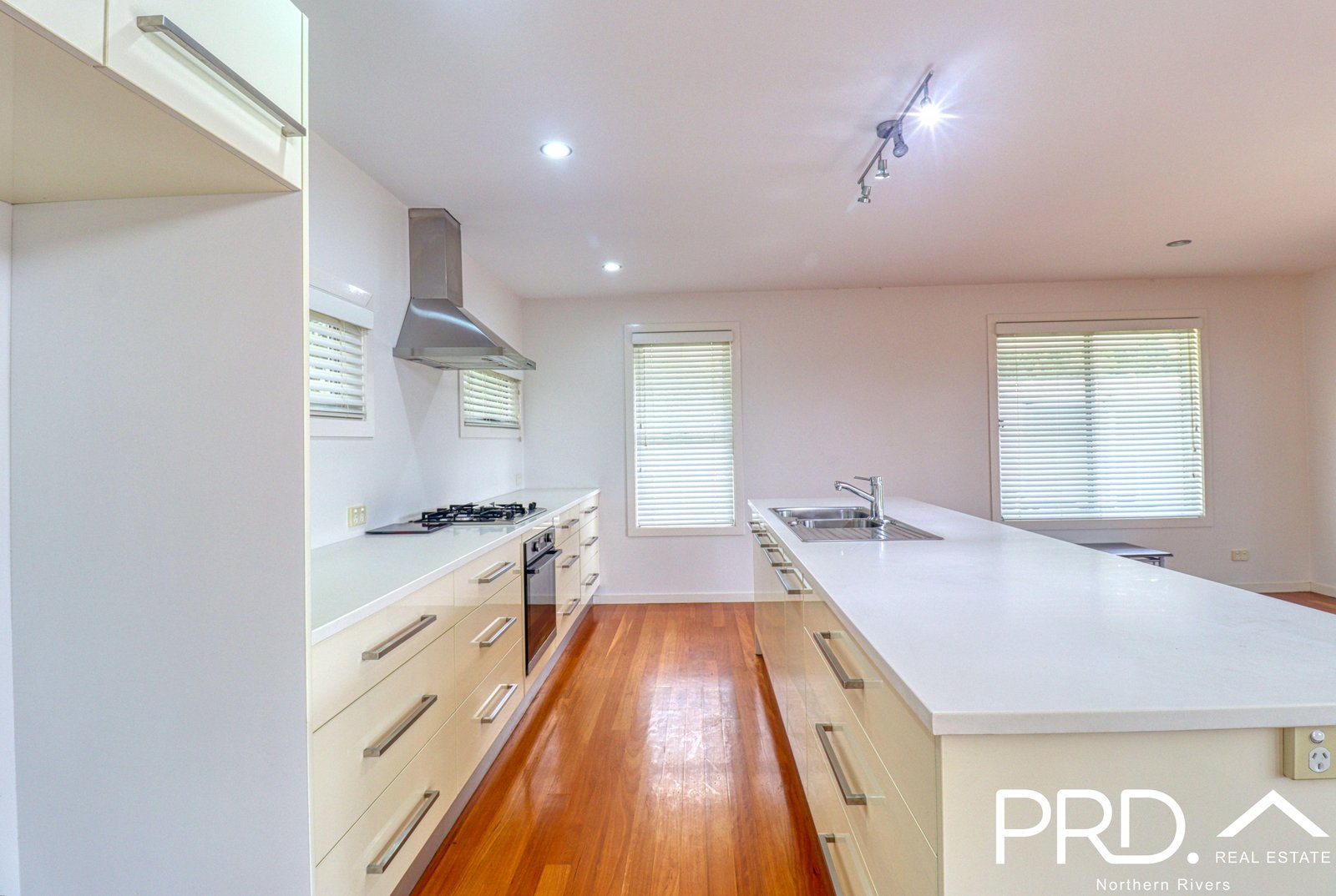 55 Pratts Road SPRING GROVE 6