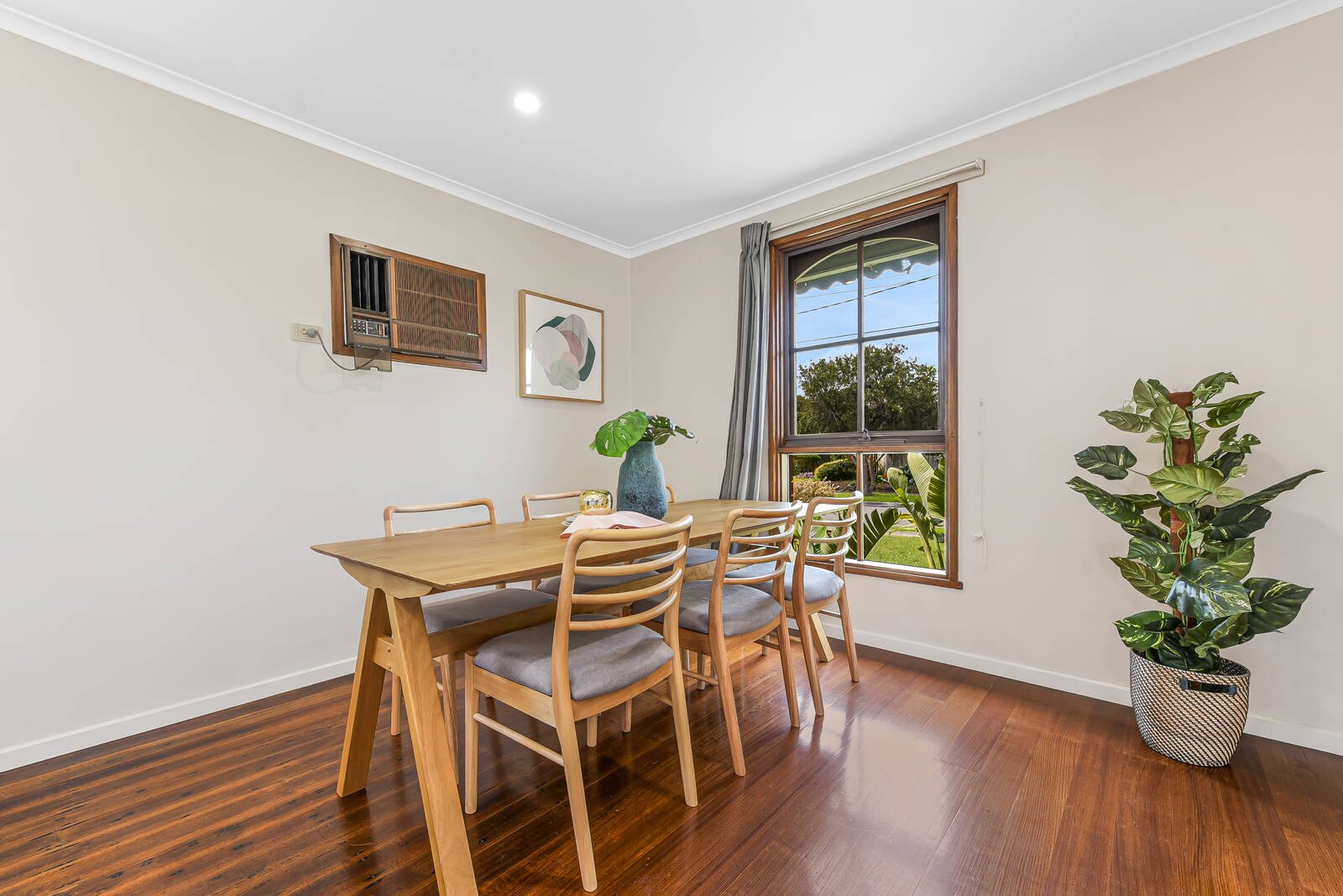 Gallery: 55 Rodney Drive