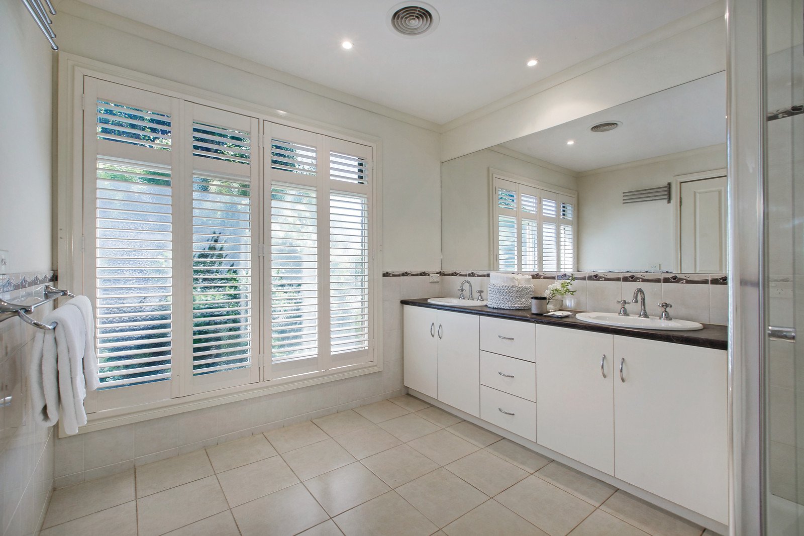 55 Rowell Avenue, Camberwell, VIC