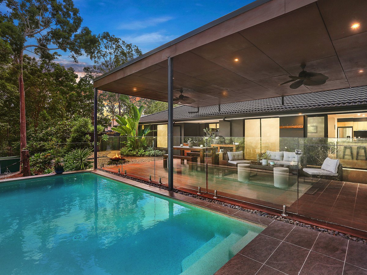 55 Simpsons Road Elanora 2