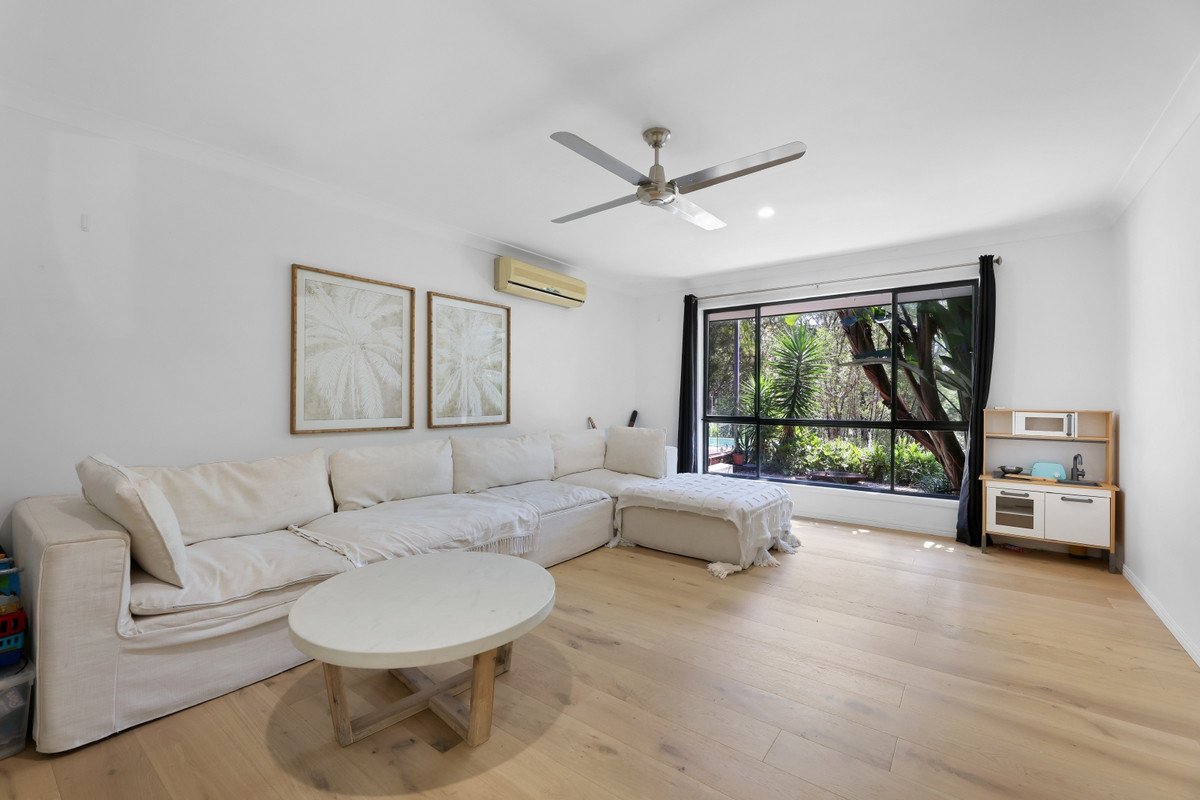 55 Simpsons Road Elanora 7