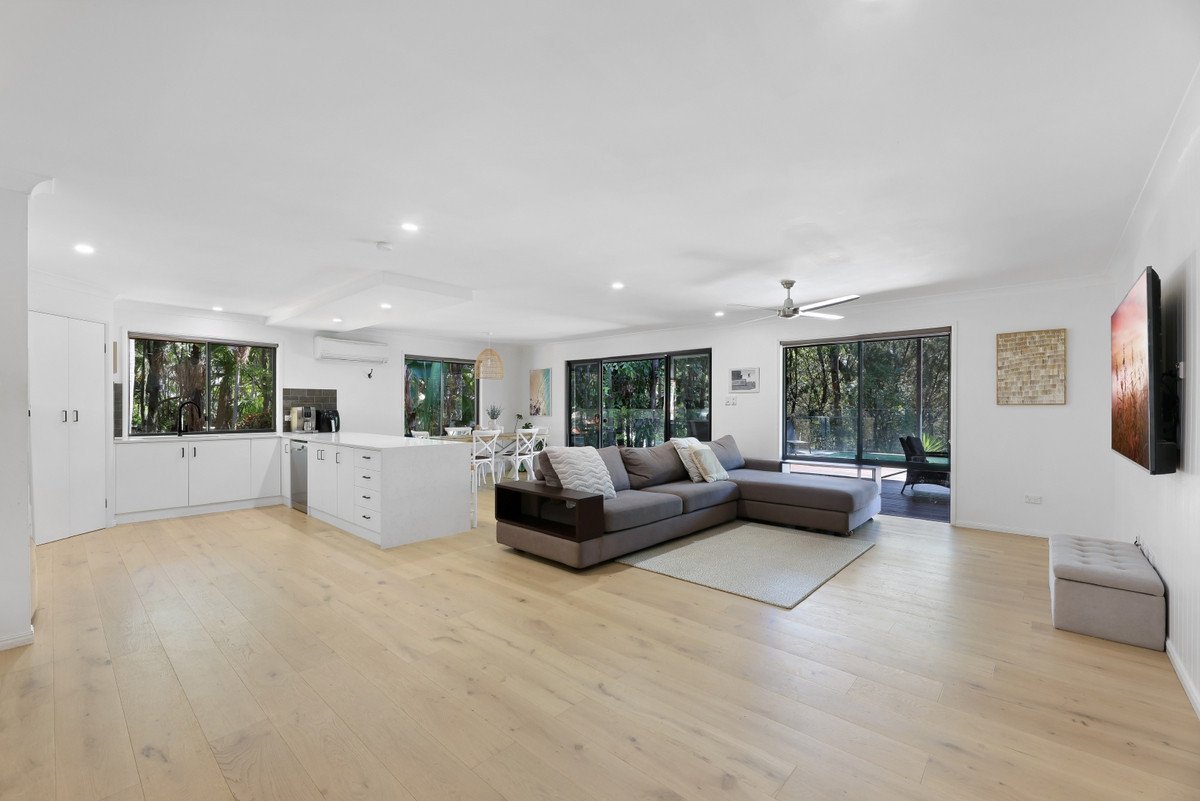 55 Simpsons Road Elanora 12