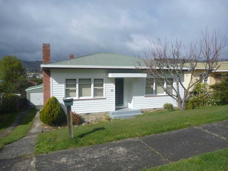 55 South View Crescent NEW NORFOLK 1