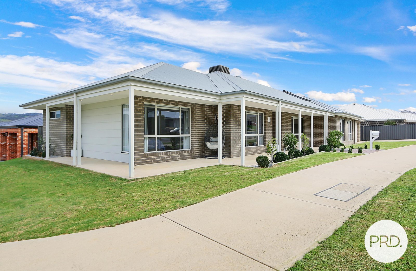 55 Southgate Drive LENEVA 24
