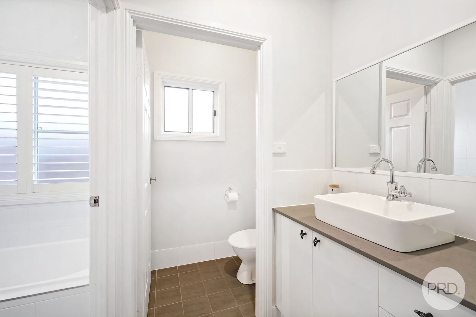 55 Spinnaker Way CORLETTE 15