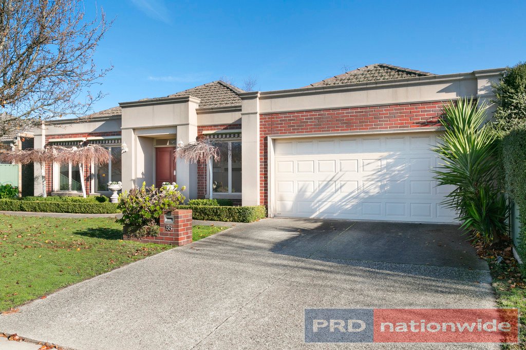 55 St Michaels Place LAKE GARDENS 2