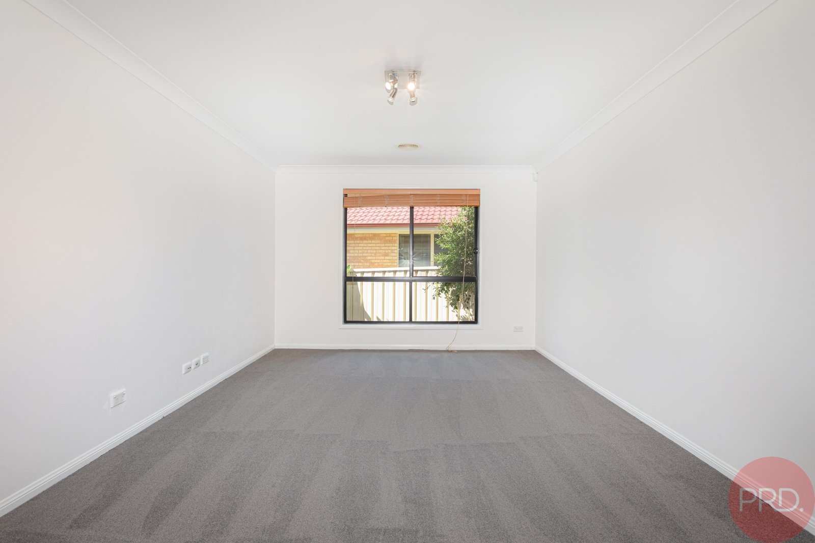 55 Streeton Drive METFORD 2