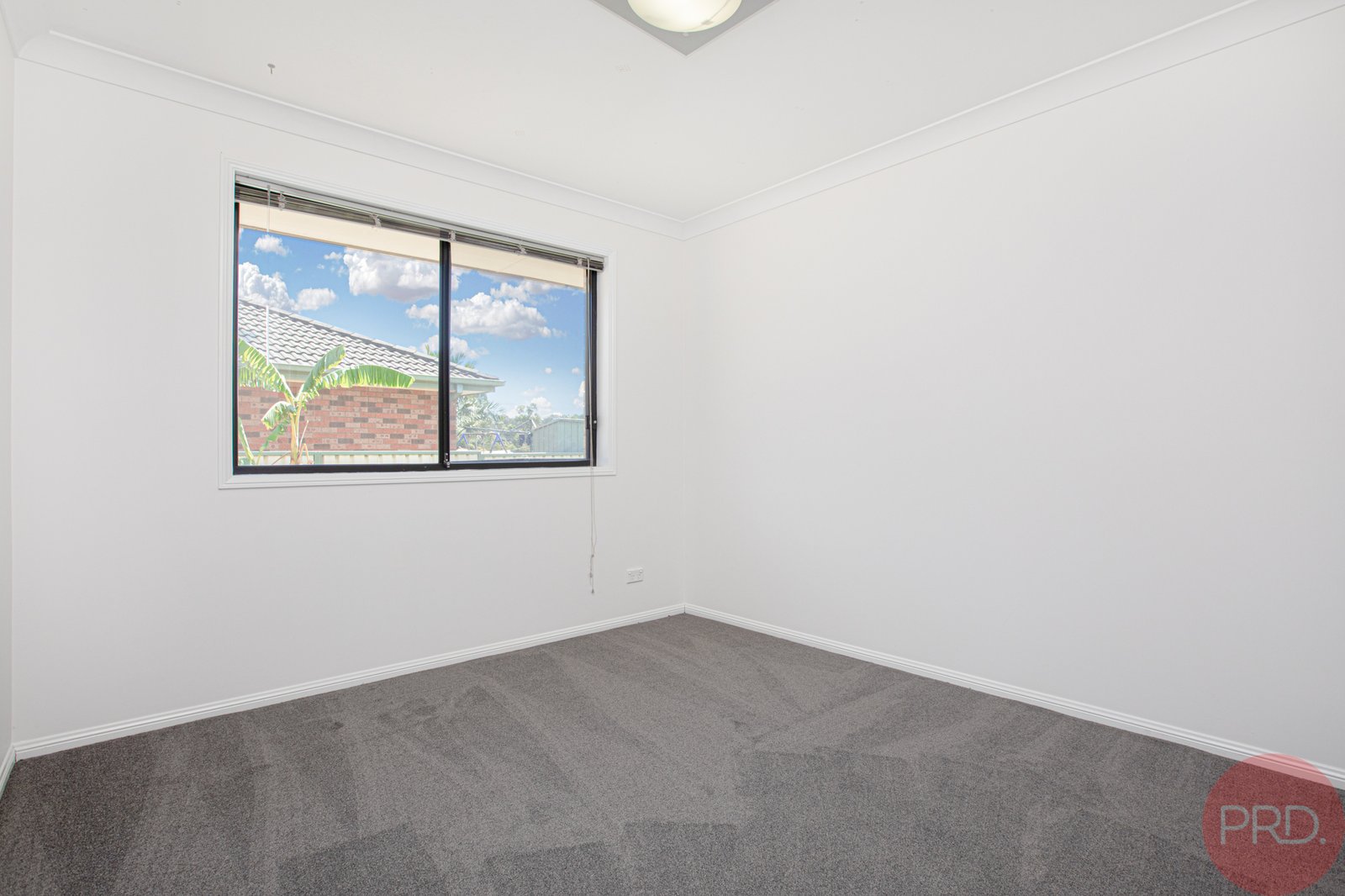 55 Streeton Drive METFORD 16