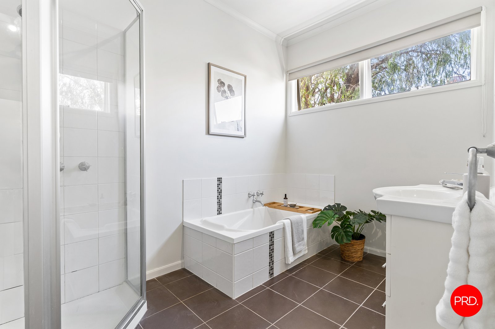 55 Strickland Road EAST BENDIGO 11