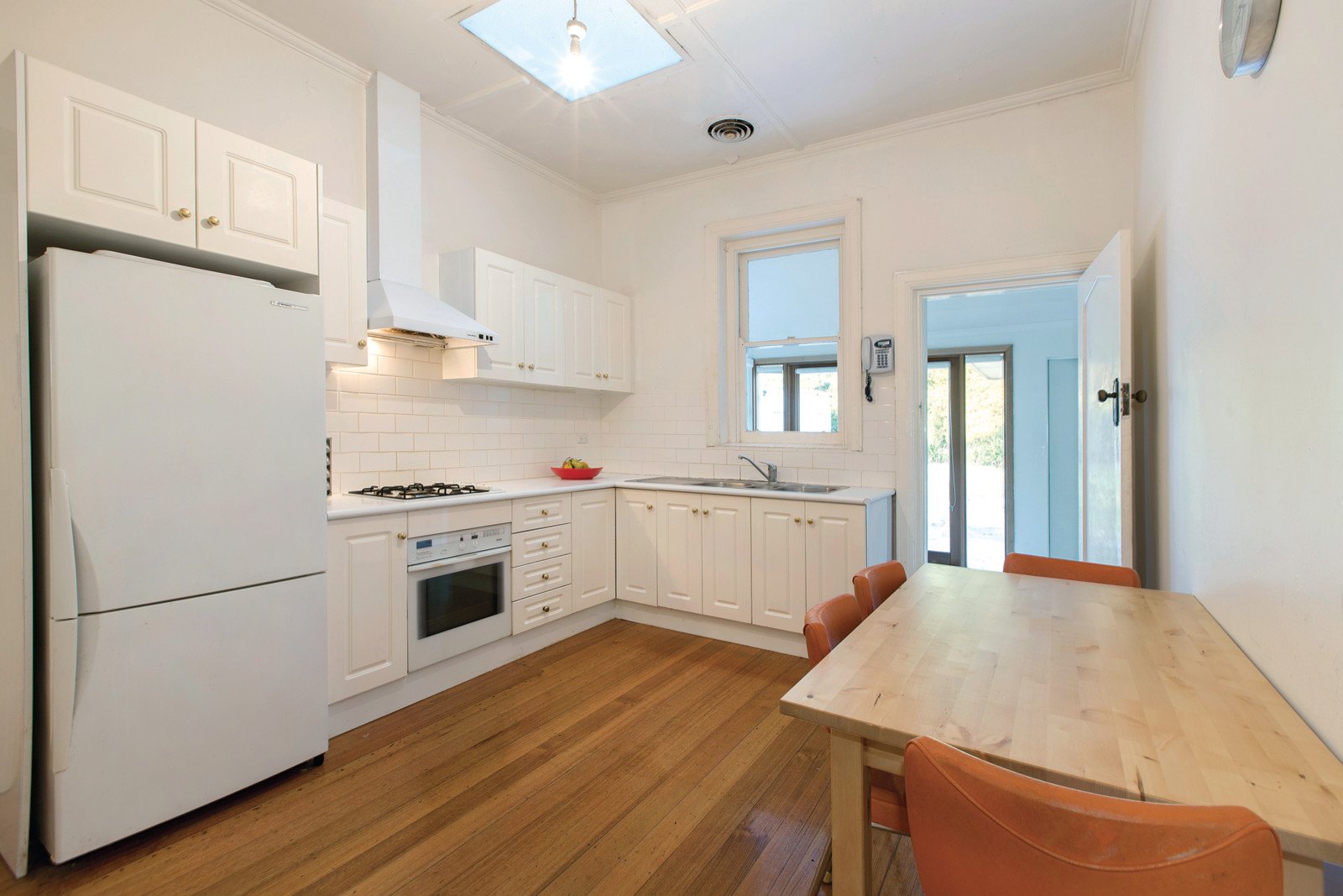 55 Summerhill Road, Glen Iris, VIC