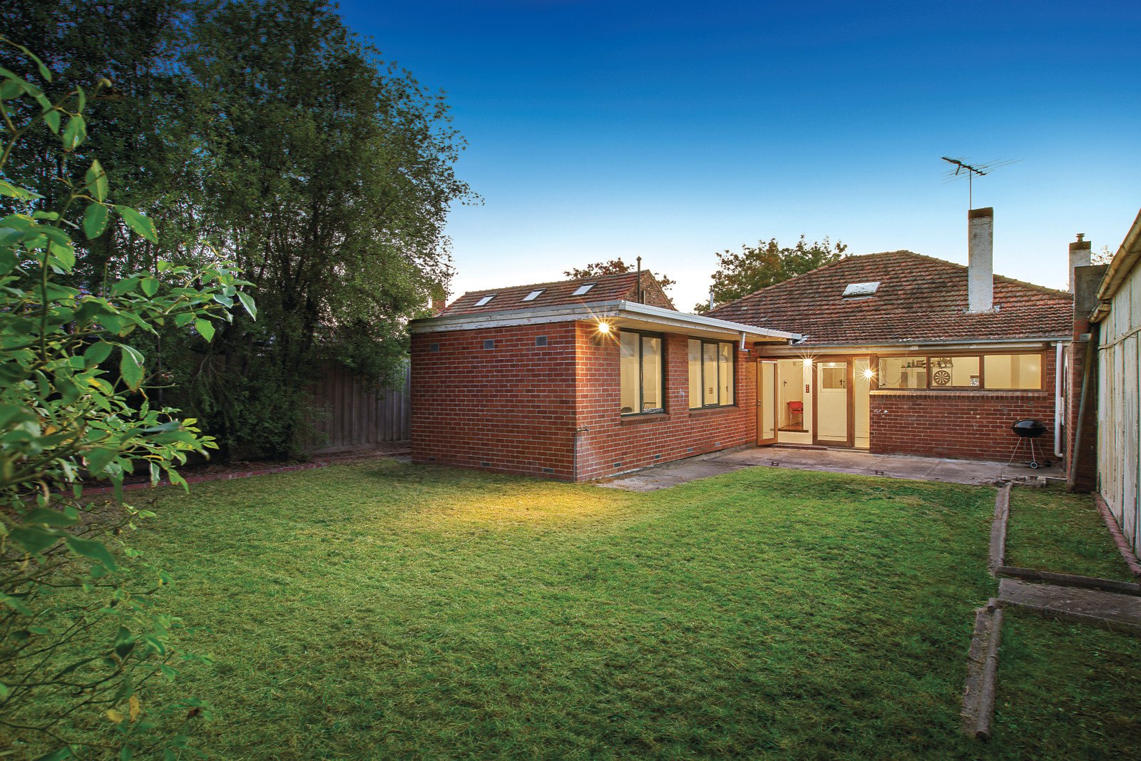 55 Summerhill Road, Glen Iris, VIC