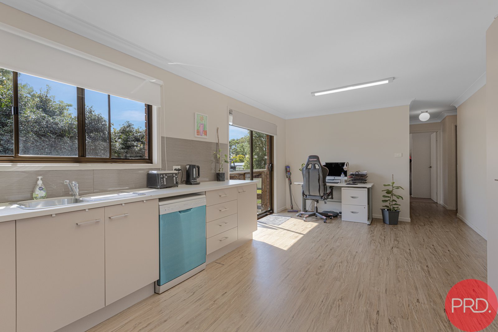 55 Taylor Avenue THORNTON 9