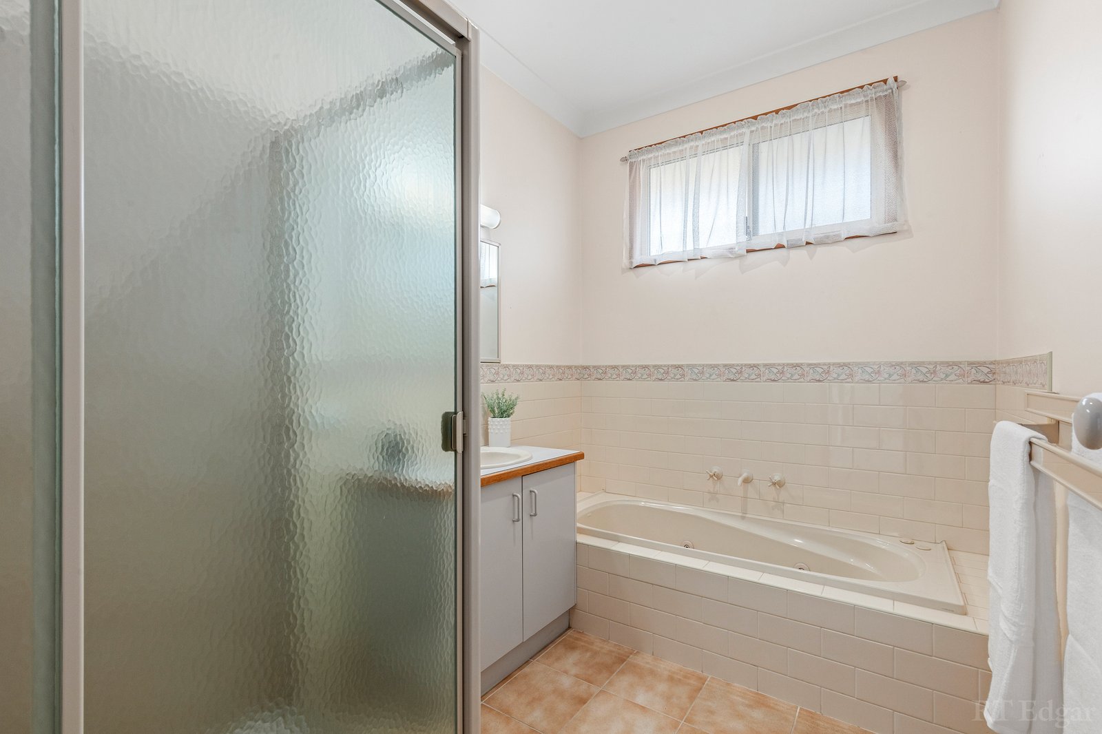 Real Estate and Property in 55 The Avenue, Ocean Grove, VIC