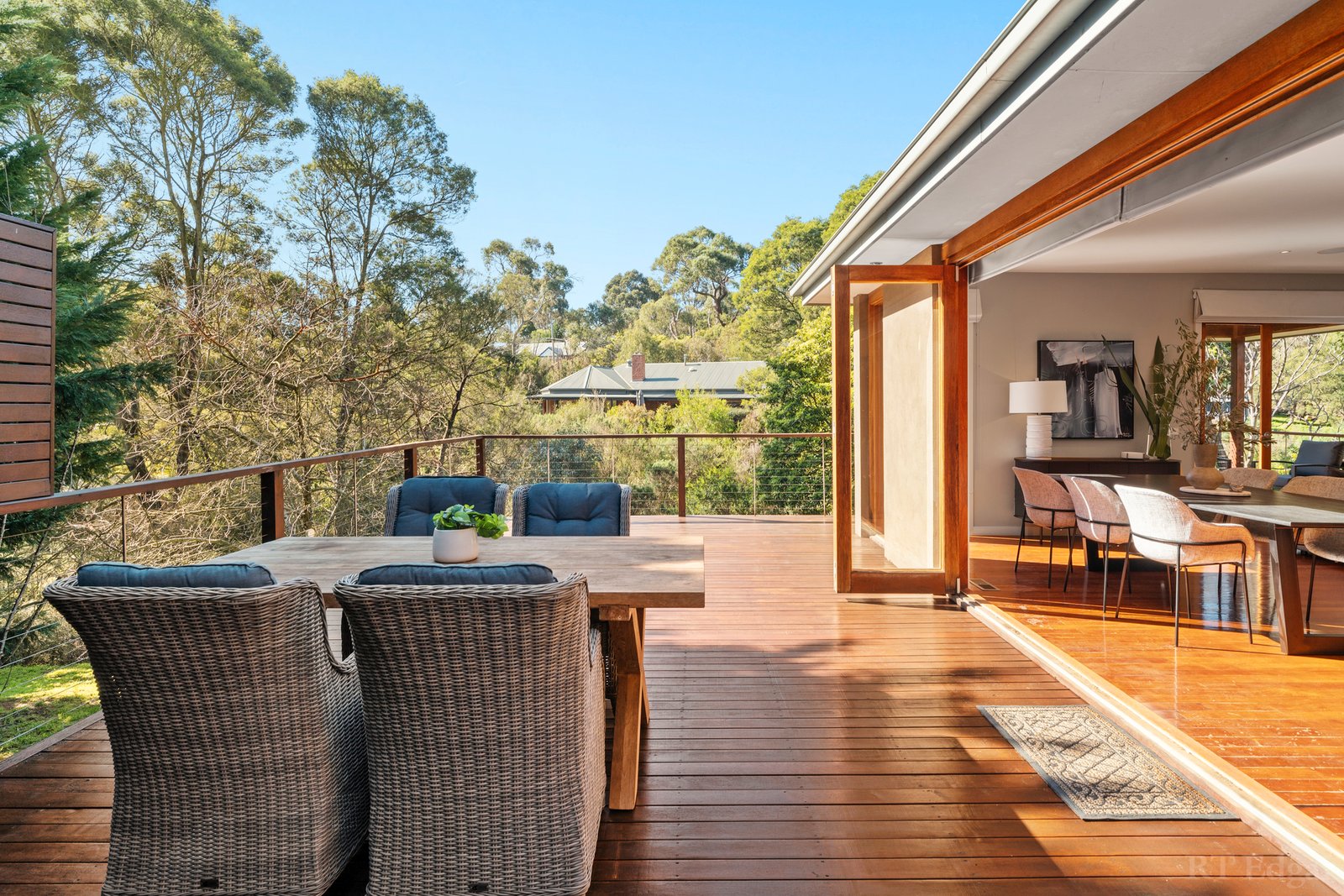 Real Estate and Property in 55 The Ridge, Mount Eliza, VIC