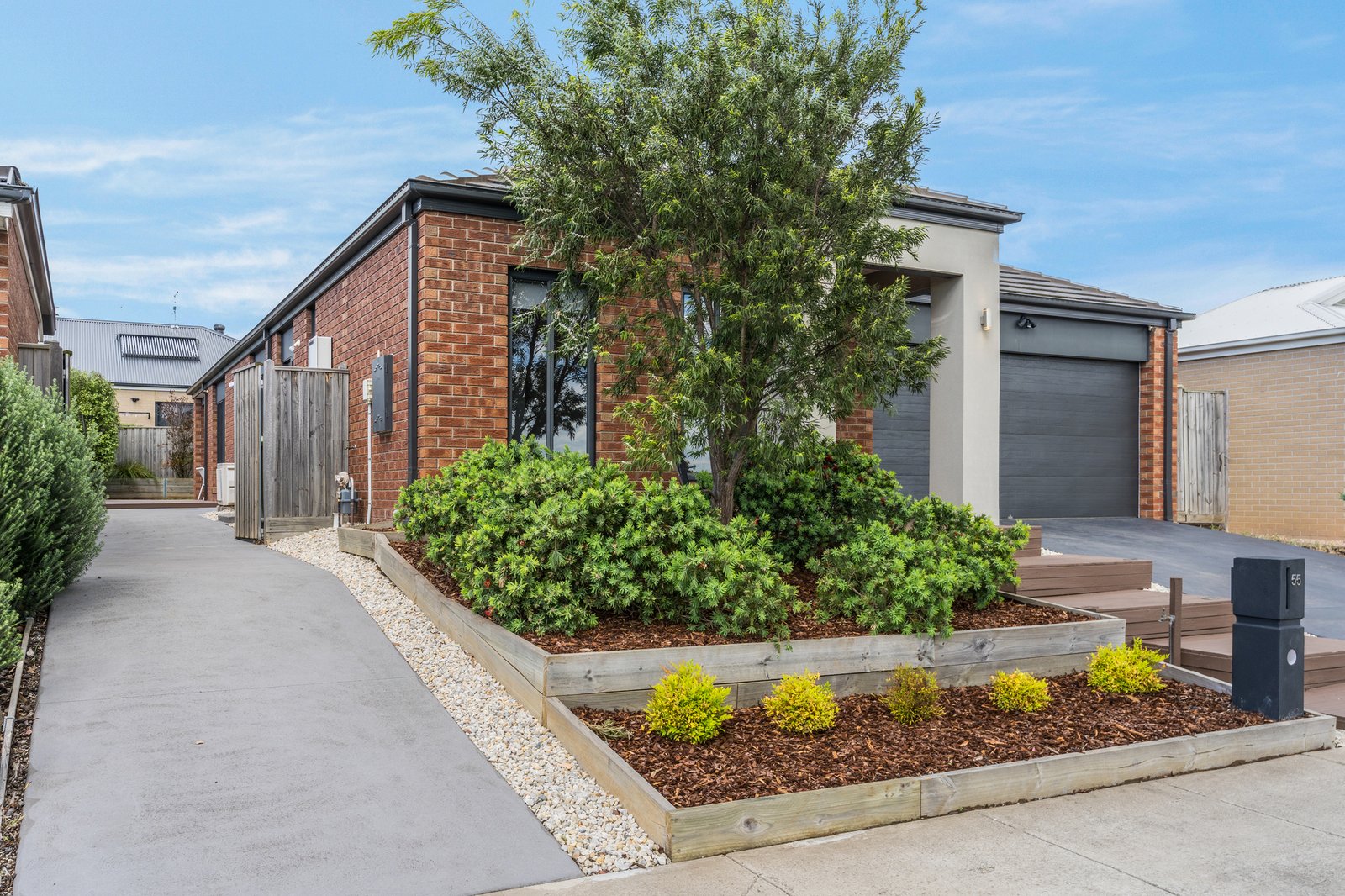 Gallery: 55 Tivoli Drive