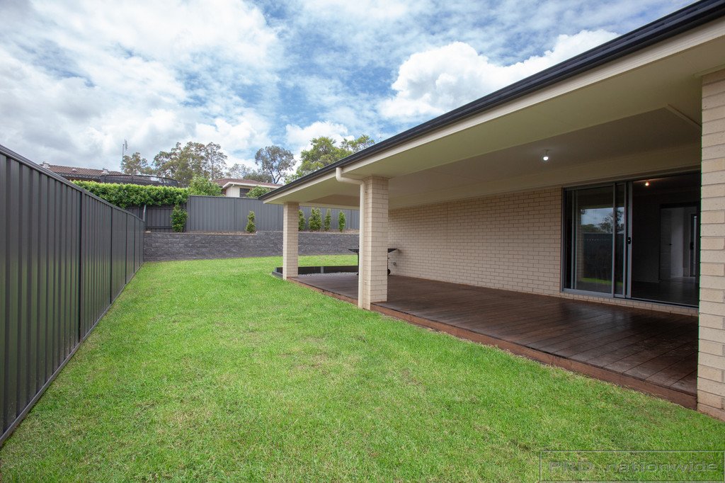 55 Tournament Street RUTHERFORD 17