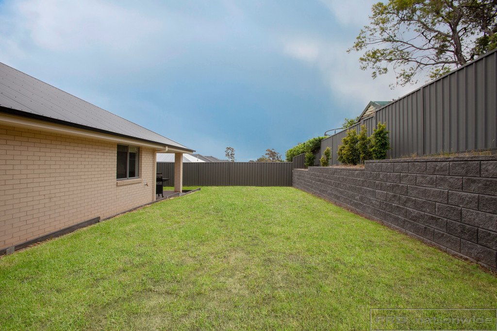 55 Tournament Street RUTHERFORD 18