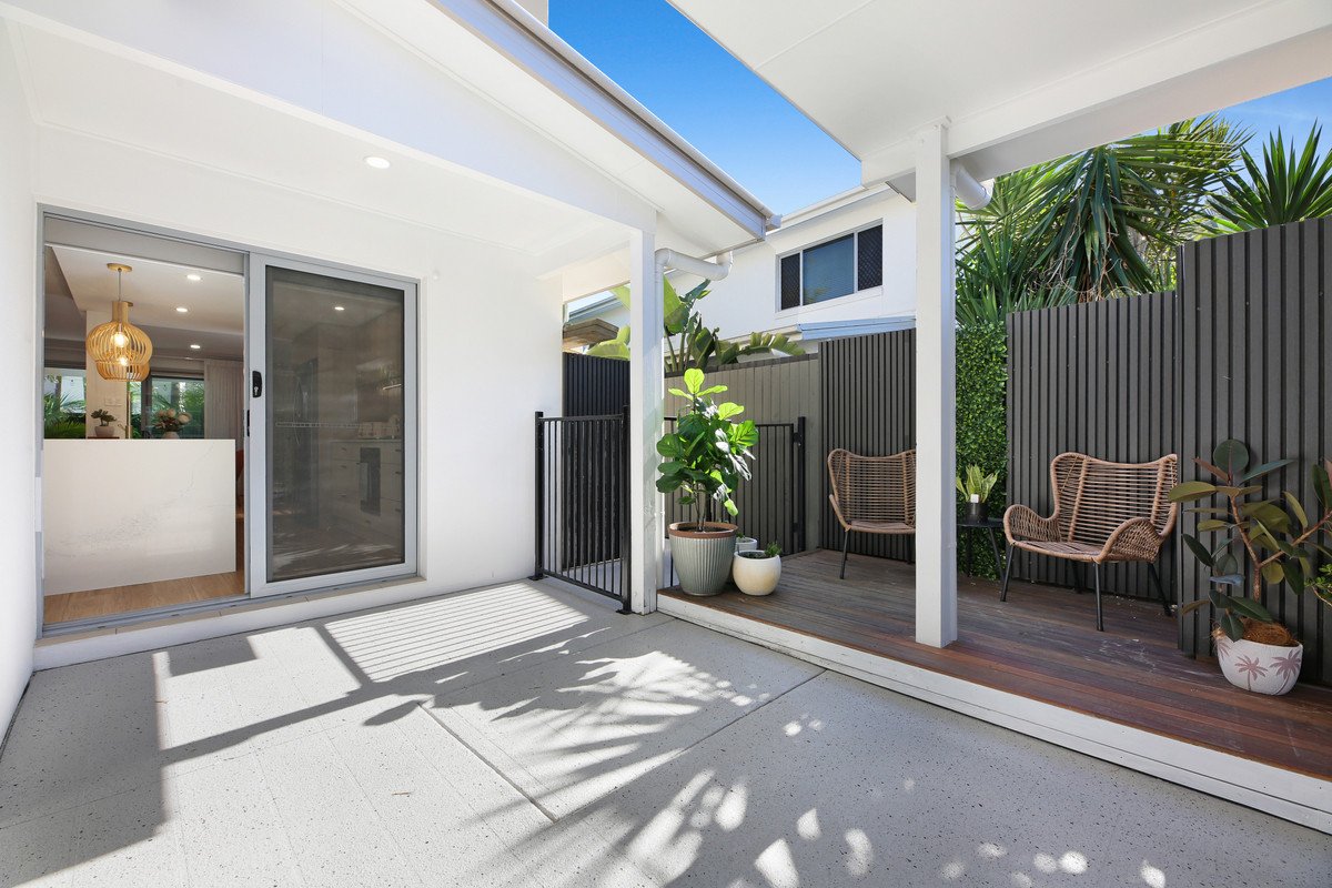 55 Tours Way Burleigh Waters 5