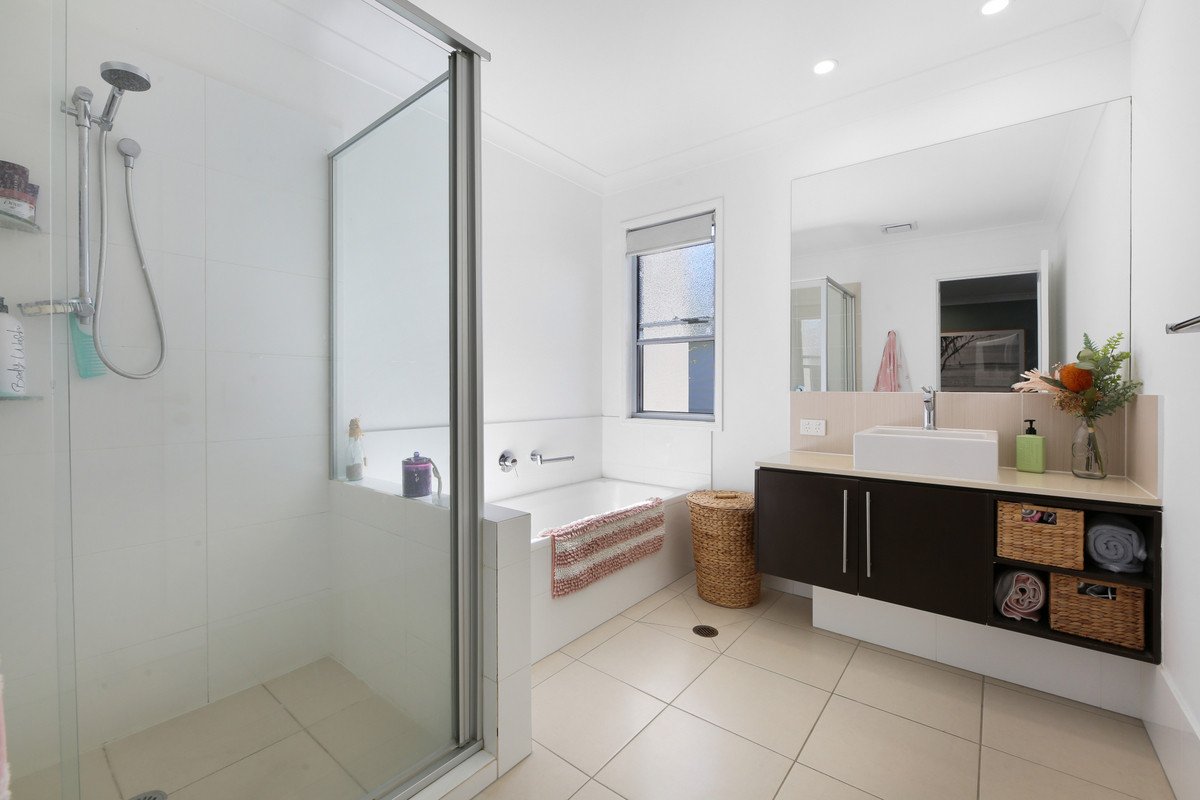 55 Tours Way Burleigh Waters 14