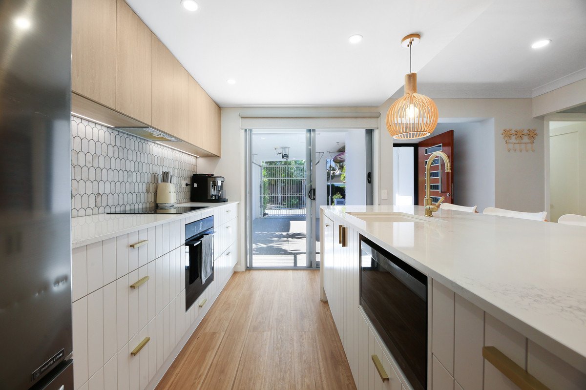 55 Tours Way Burleigh Waters 22