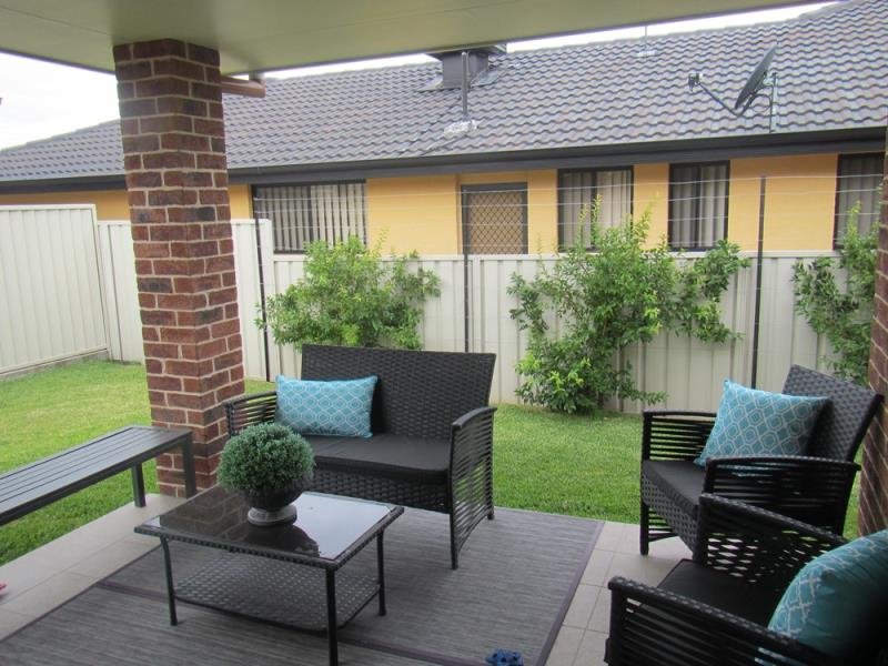 55 Warwick Road TAMWORTH 3