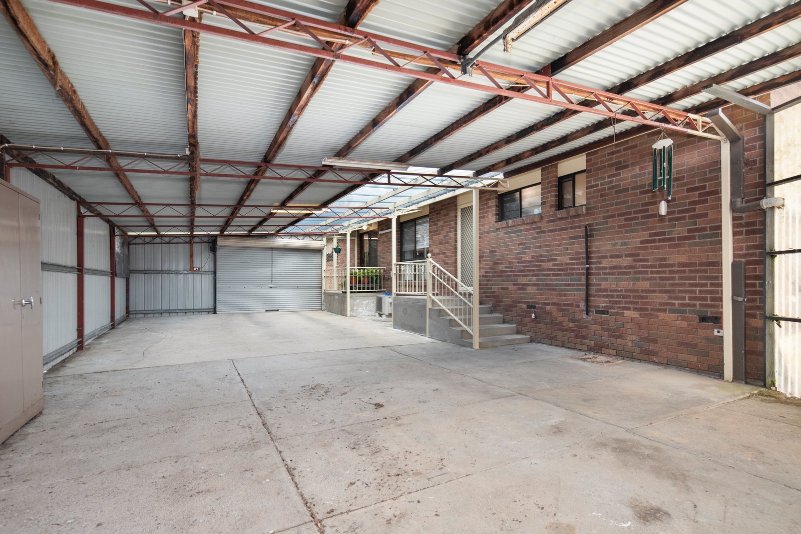 55 Water Street BROWN HILL 6