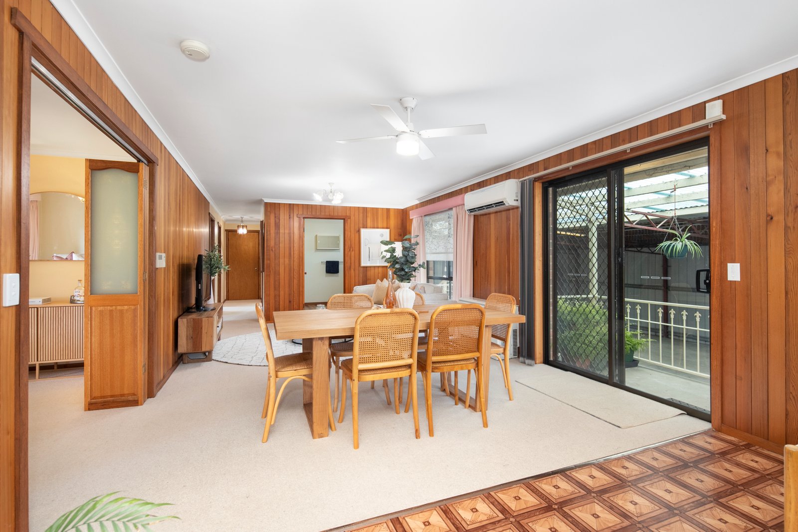 55 Water Street BROWN HILL 7