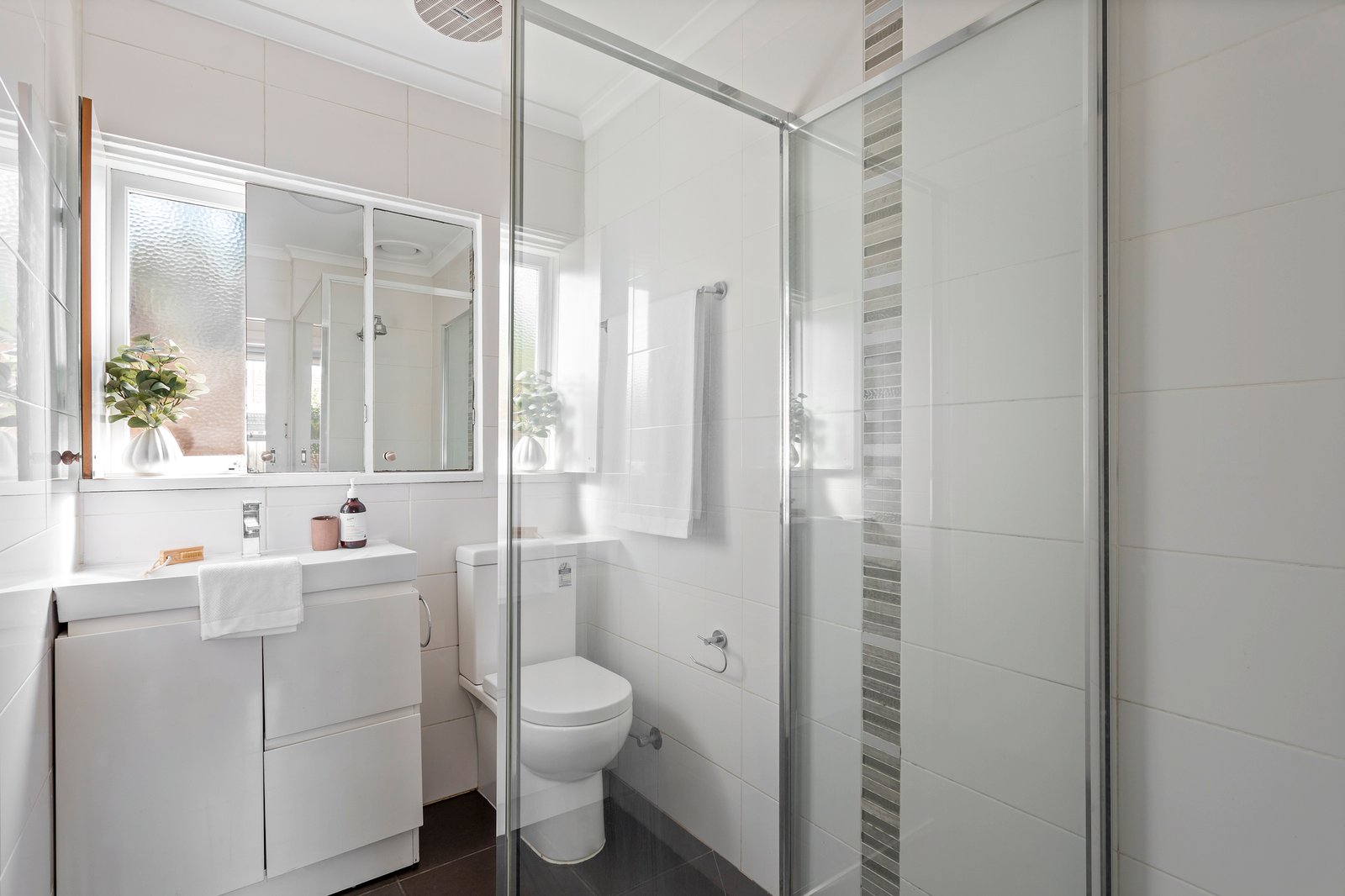 Real Estate and Property in 5/5 Wattle Avenue, Glen Huntly, VIC