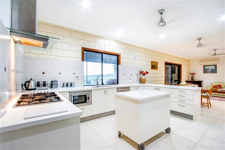 55 Windemere Drive STRATHDICKIE 2