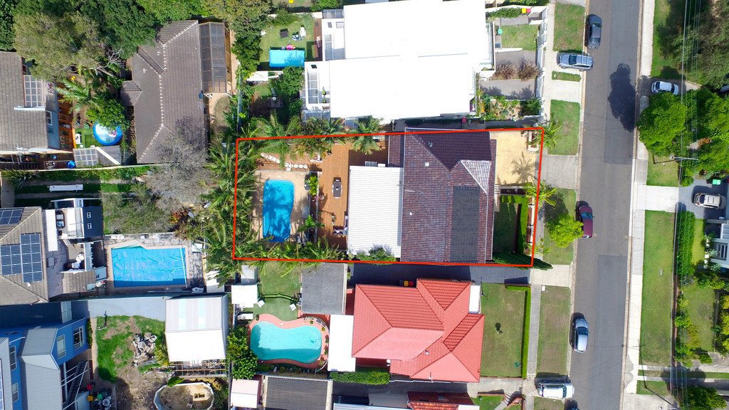 55 Woomera Road LITTLE BAY 17