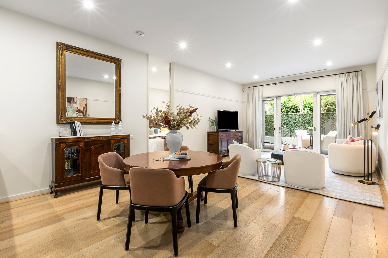 5/5 Woorigoleen Road, Toorak, 3142