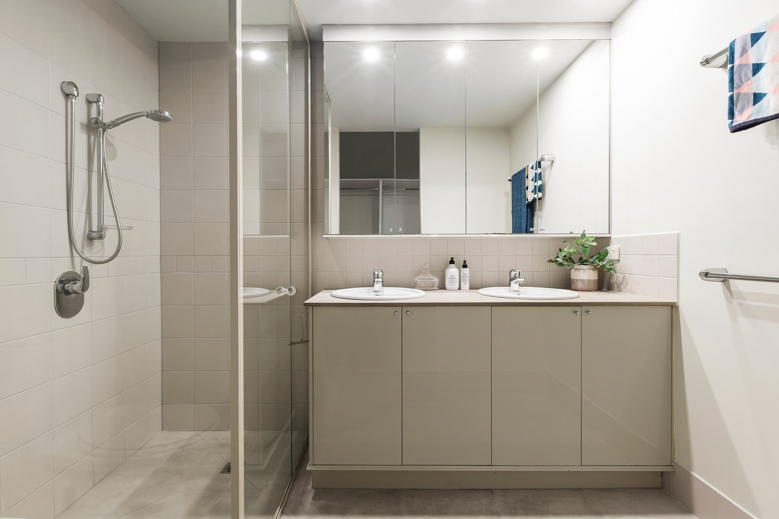 5/5 Woorigoleen Road, Toorak, 3142