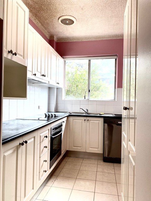 5/50-52 Queen Victoria Street KOGARAH 3