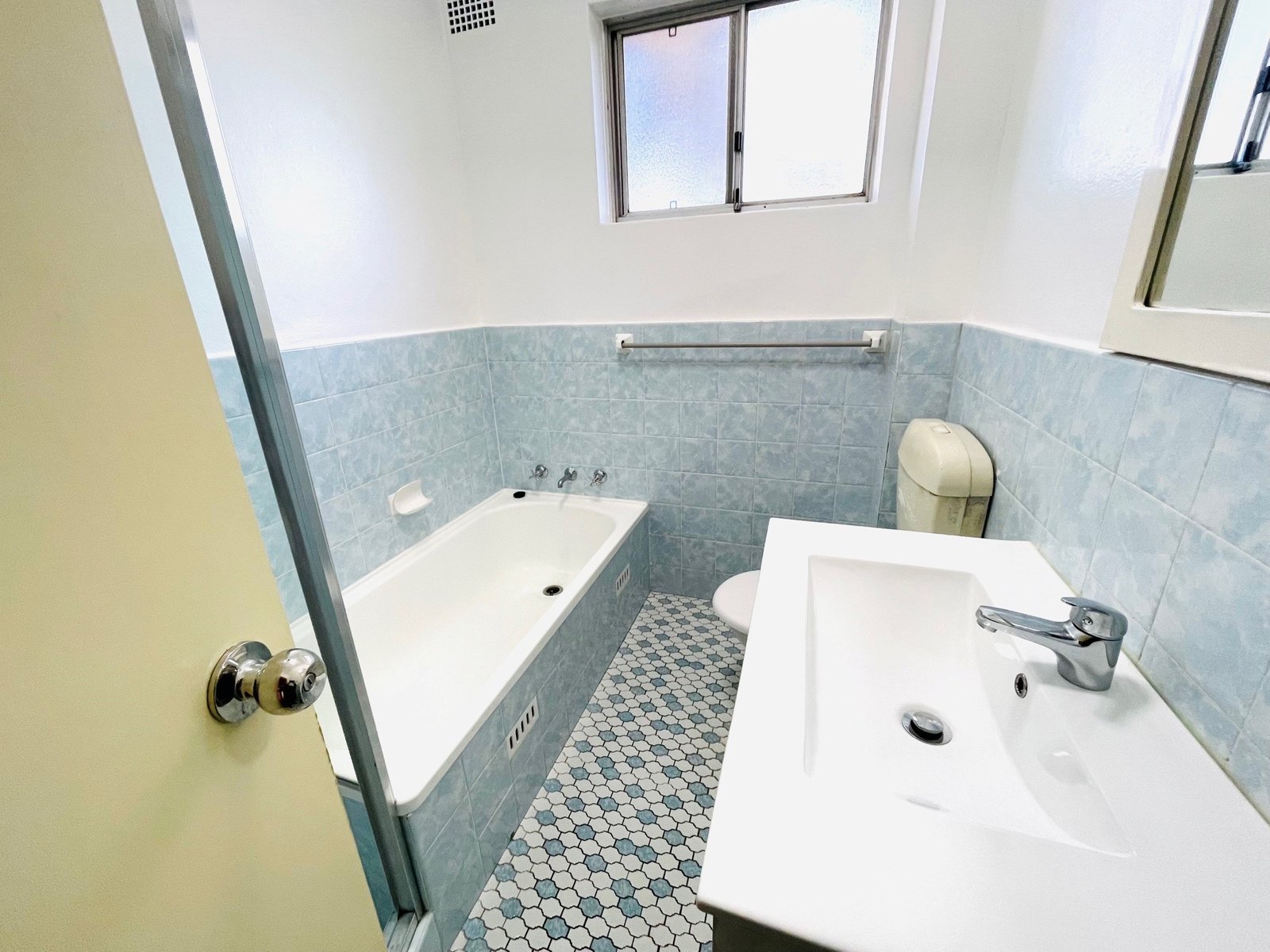 5/50-52 Queen Victoria Street KOGARAH 6