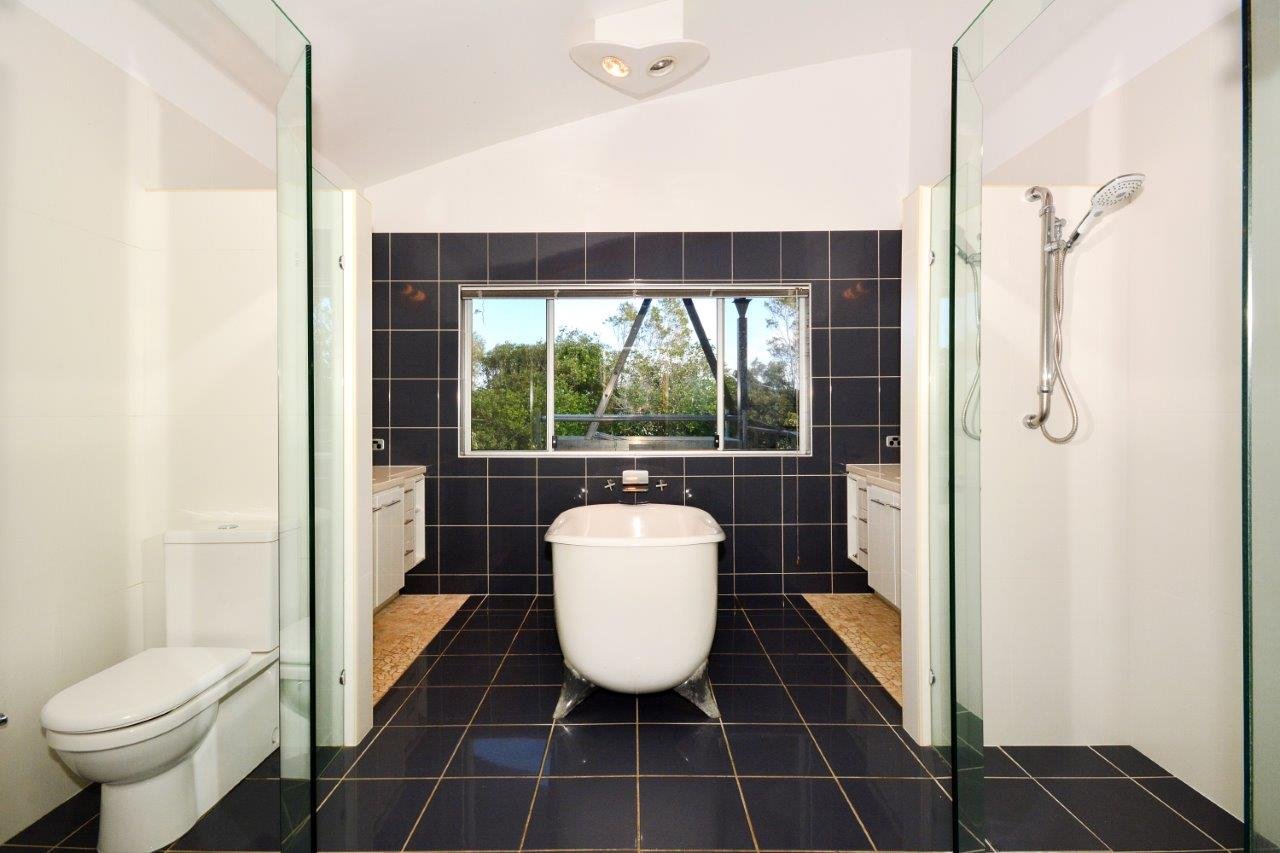 550 Casuarina Way CASUARINA 6