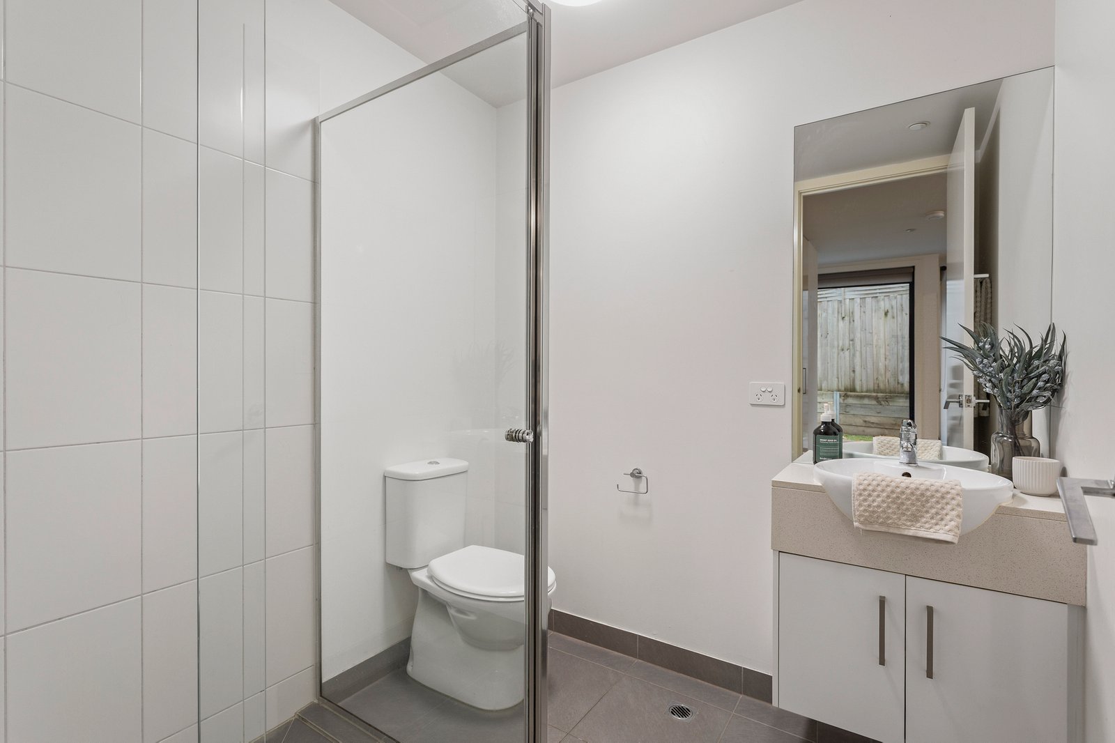 Real Estate and Property in 5/500 Dandenong Road, Caulfield North, VIC