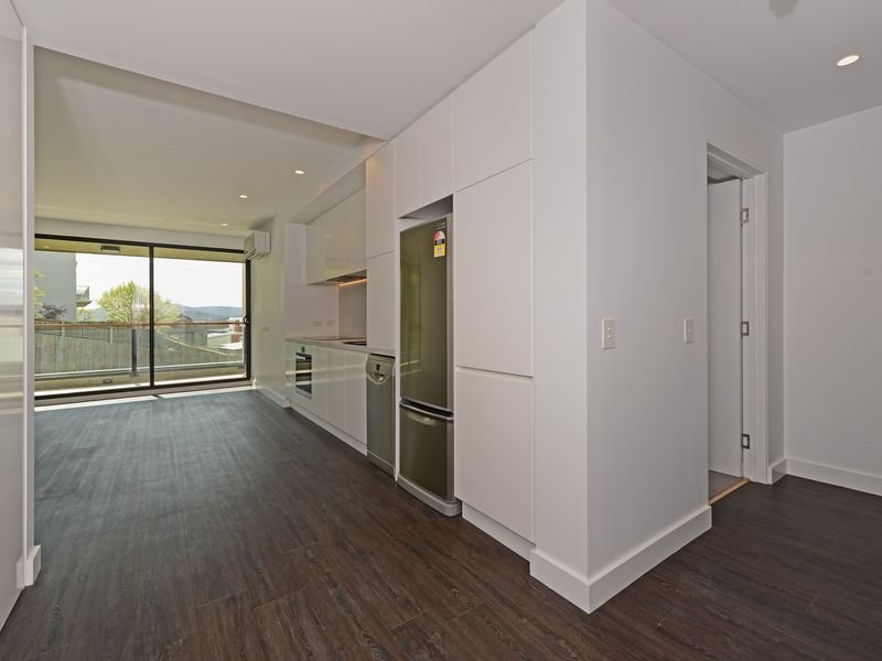 5/51 Sandy Bay Road BATTERY POINT 5