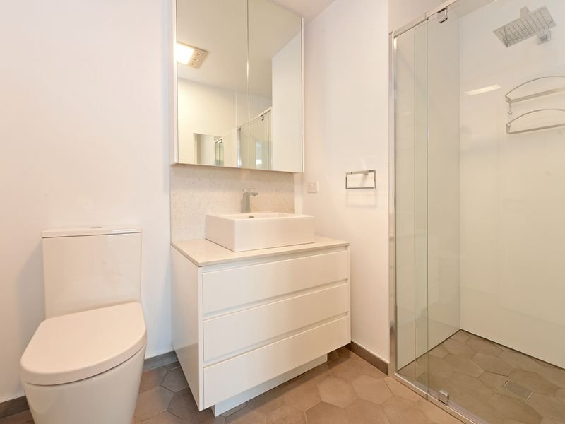 5/51 Sandy Bay Road BATTERY POINT 10
