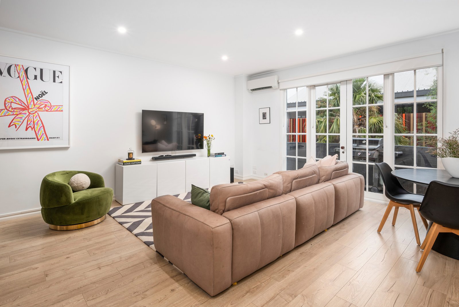 Gallery: 55/151 Fitzroy Street