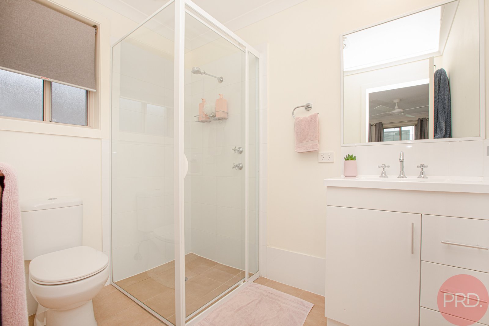 552 Oakhampton Road ABERGLASSLYN 13