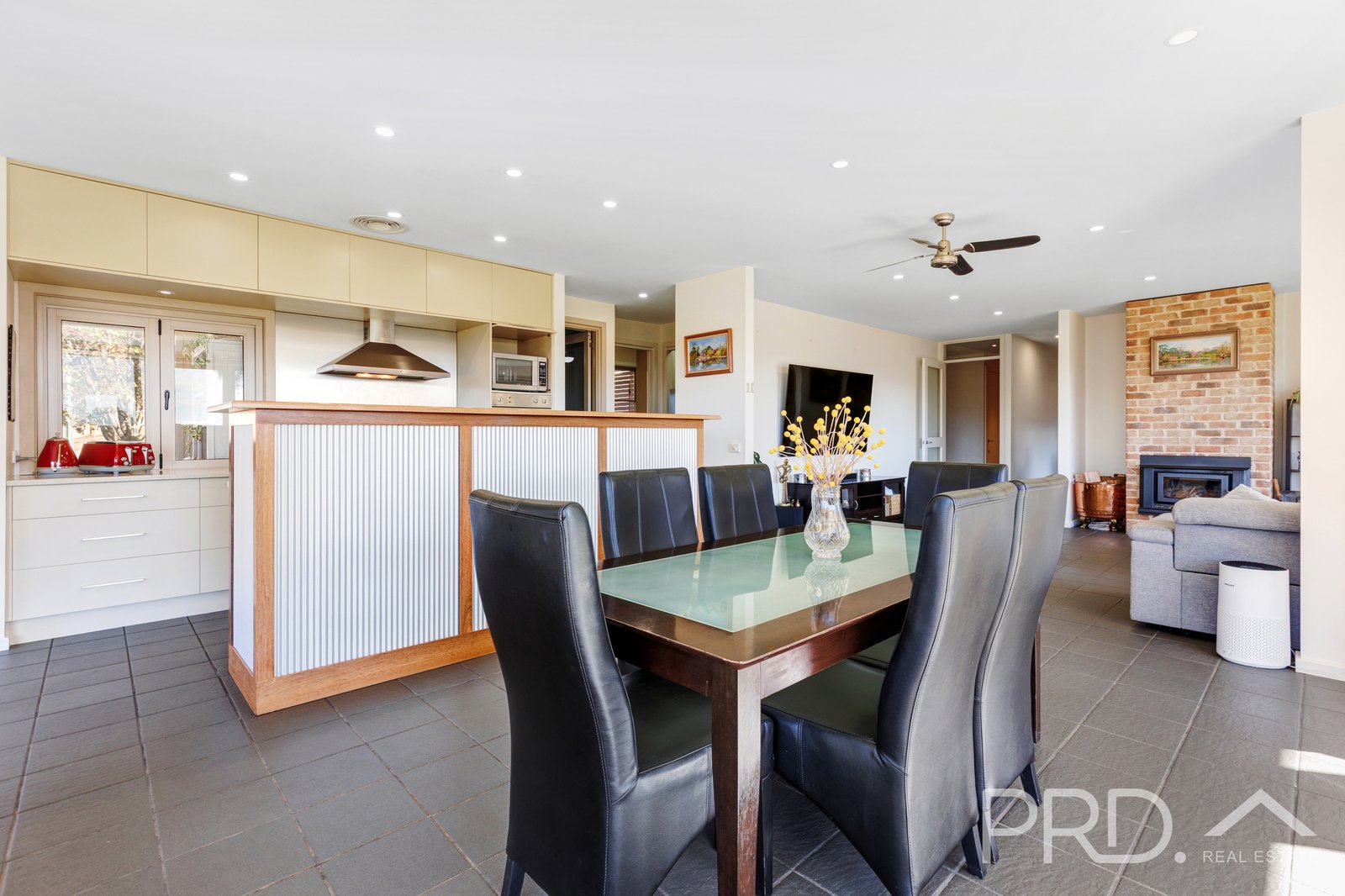 552 Snowy Mountains Highway TUMUT 5