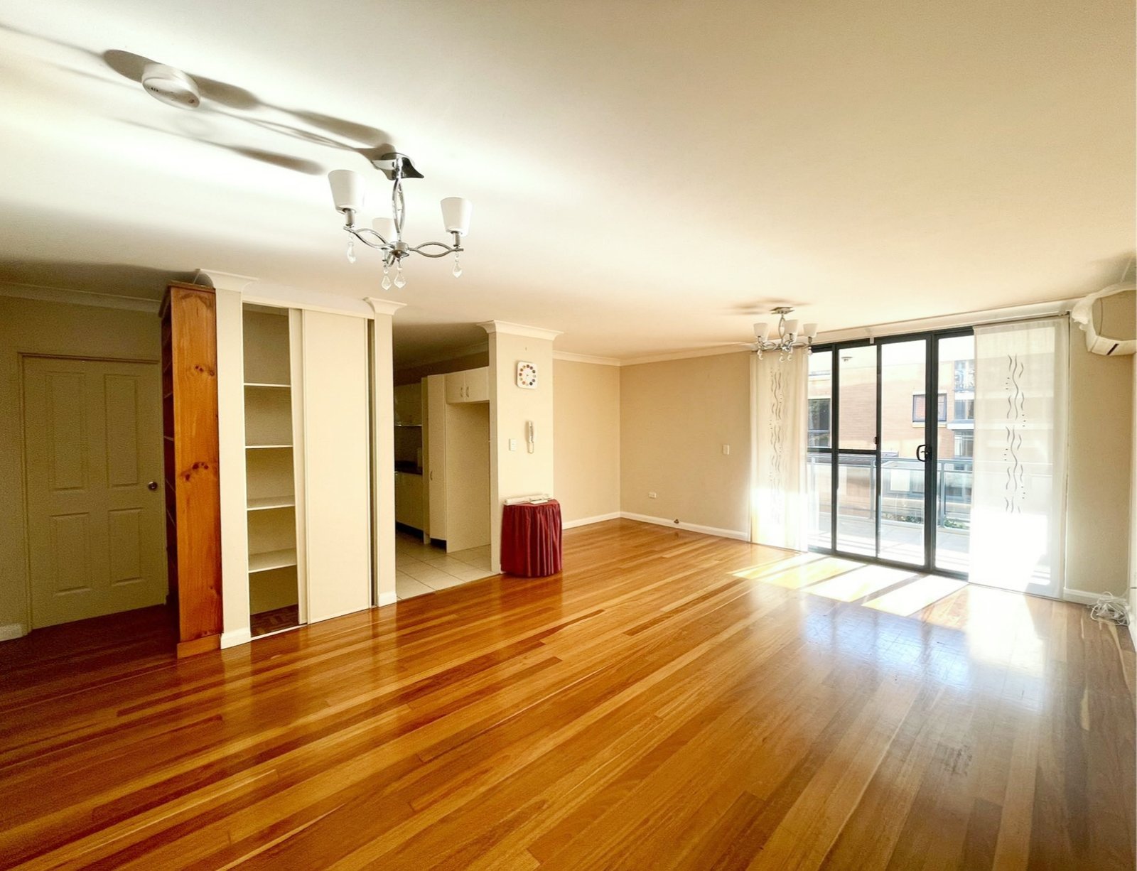 5/52 Woniora Road HURSTVILLE 2