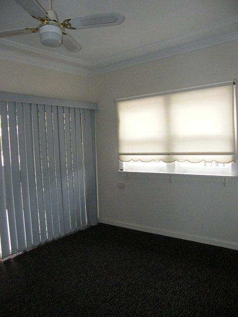 552B Henry Lawson Drive EAST HILLS 2