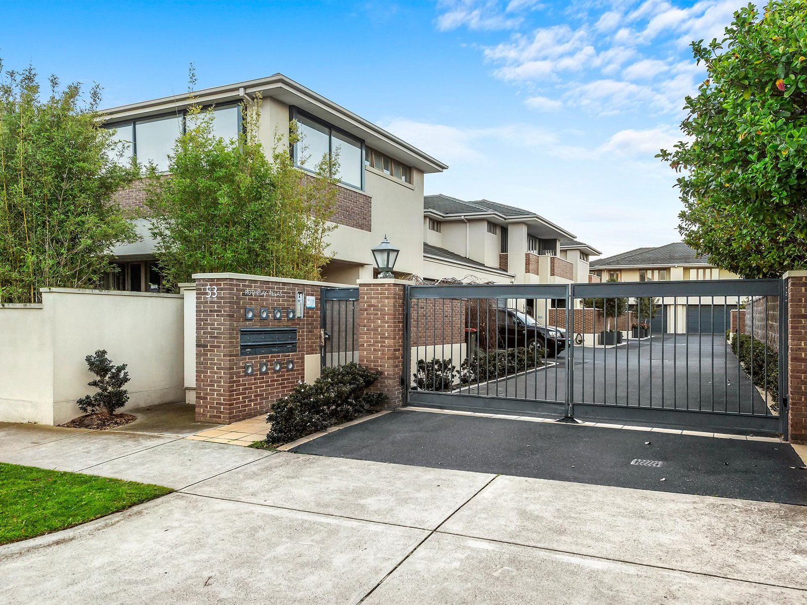 Gallery: 5/53 Bay Road