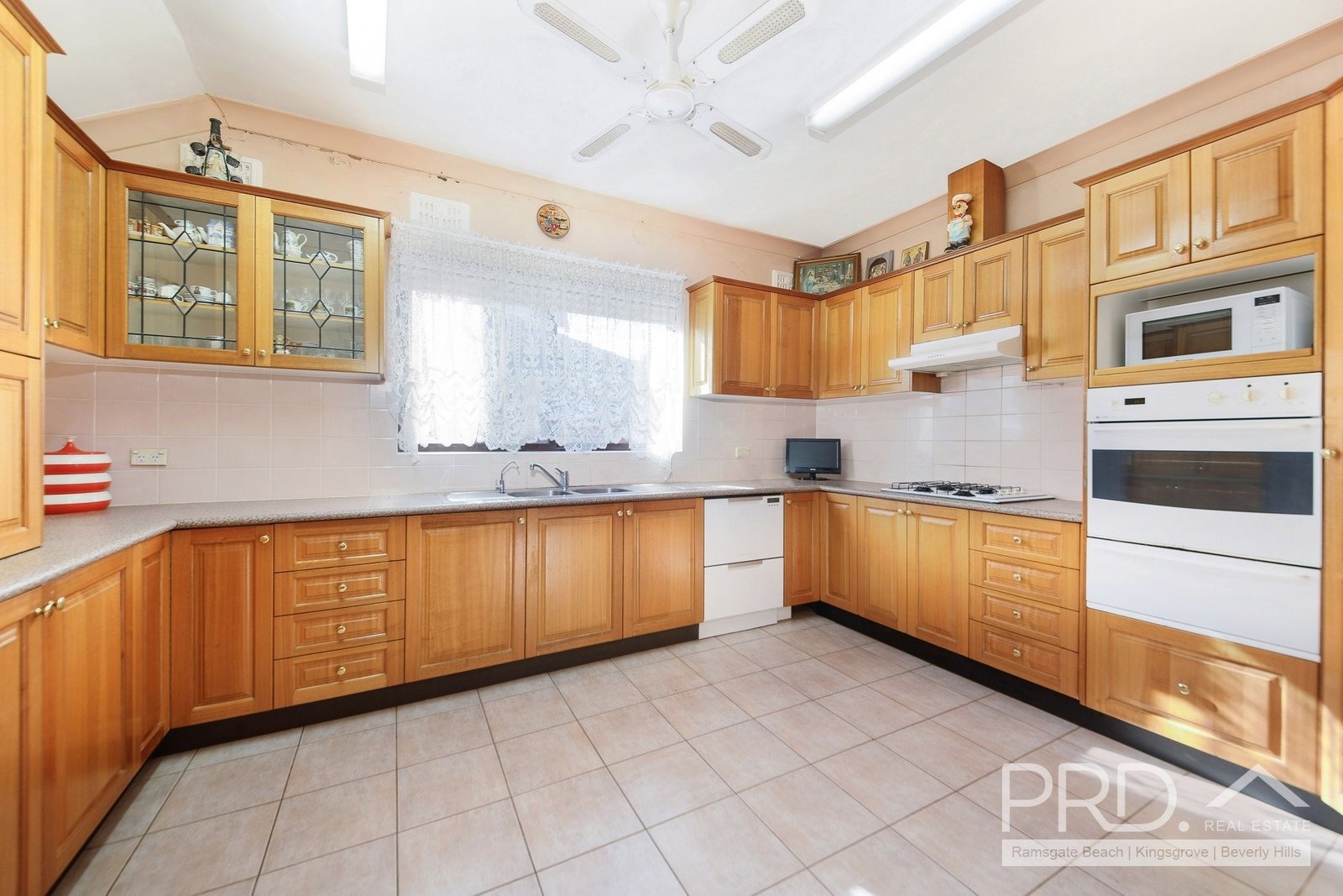 553 King Georges Road BEVERLY HILLS 2