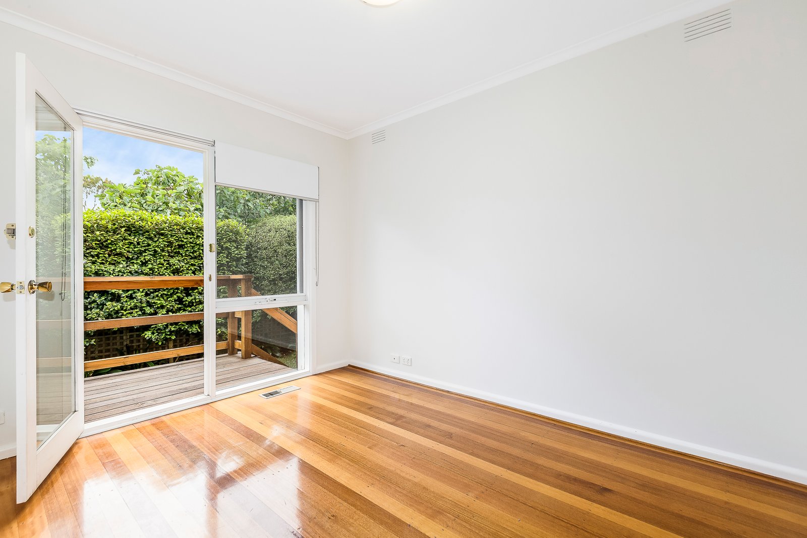 Gallery: 5/531 Dandenong Road